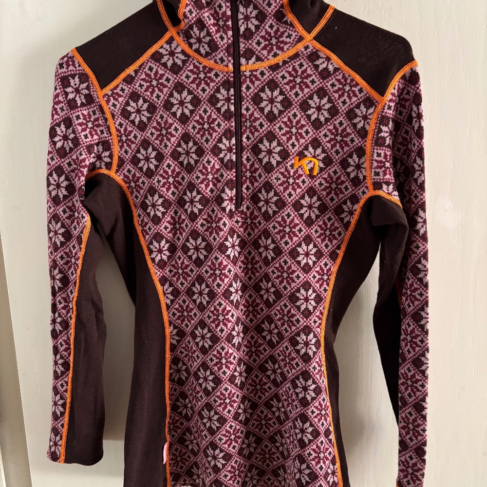 KARI TRAA  Baselayer pants and matching 1/4 zip Hoodie in M (Merino Wool)